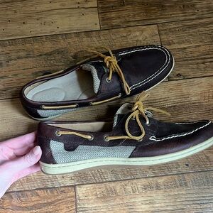 BRAND NEW Dark Brown Sperry